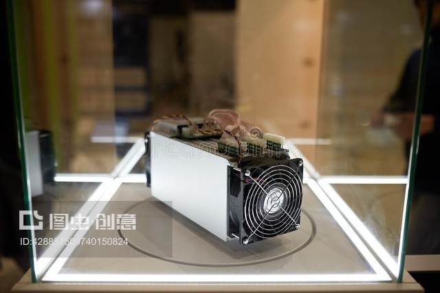 ASIC礦機亮相農場展臺 加密貨幣采礦設備走進博覽會，現貨銷售模式引關注